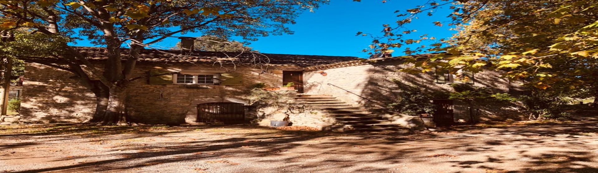 EXCLUSIVITÉ! Propriété de charme proche Montpellier parcelle 4000m²