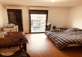 1 Chambre Chambres,0,A vendre,1084