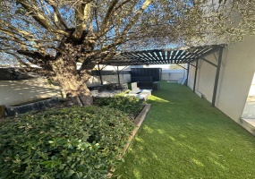 5 Chambres Chambres, 6 Chambres Chambres,1 Salle de bainsSalle de bain,0,A vendre,1120