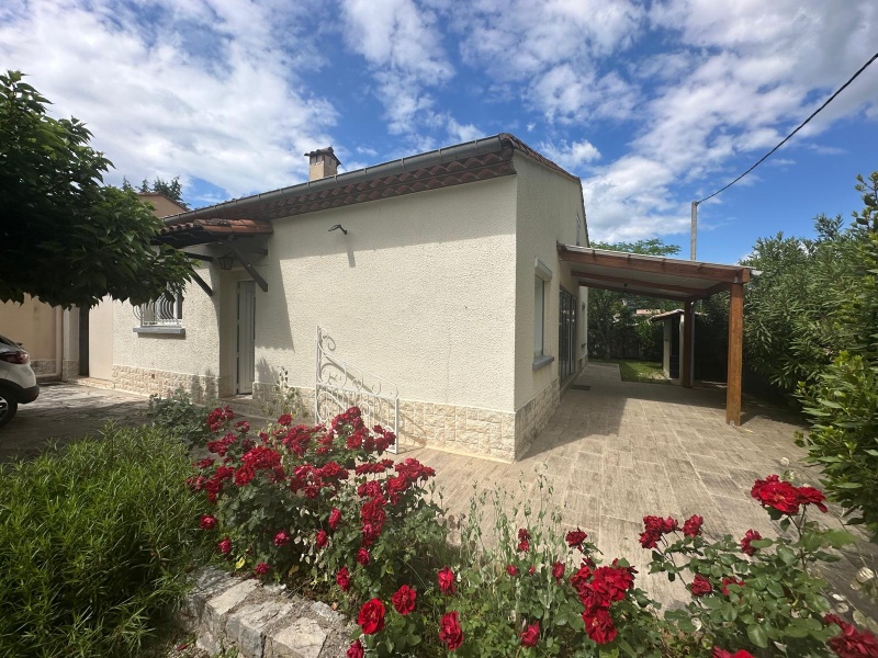 3 Chambres Chambres,0,A vendre,1128