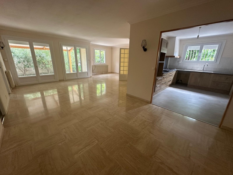 3 Chambres Chambres,0,A vendre,1128