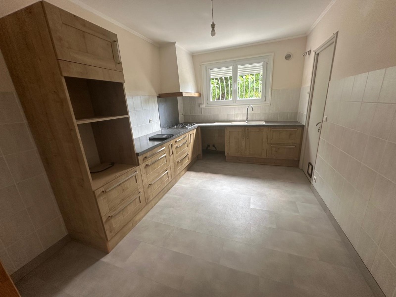 3 Chambres Chambres,0,A vendre,1128