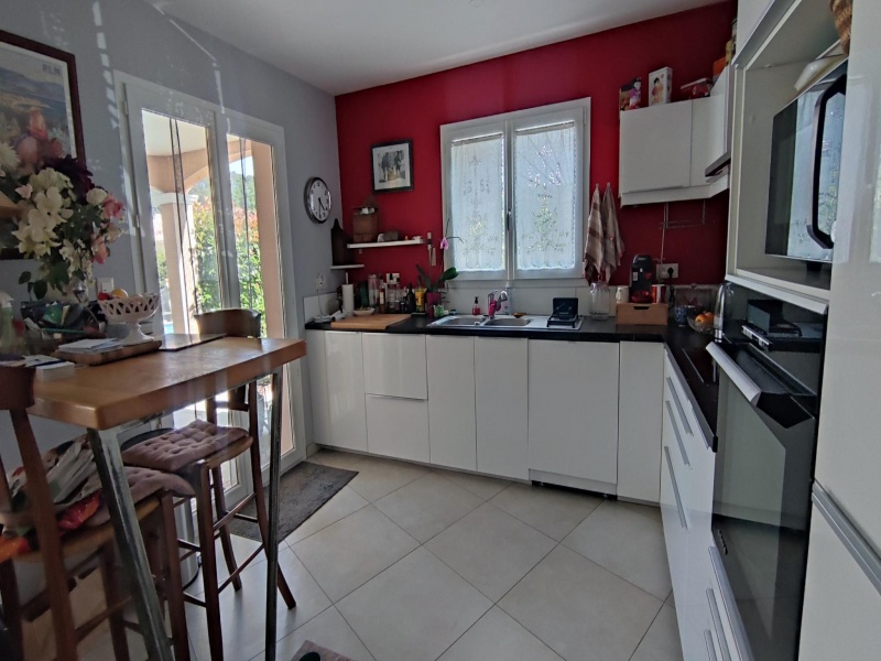 4 Chambres Chambres, 6 Chambres Chambres,1 Salle de bainsSalle de bain,0,A vendre,1130