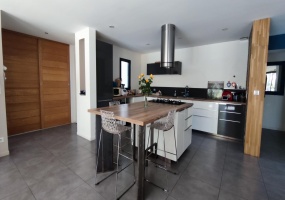 3 Chambres Chambres, 4 Chambres Chambres,0,A vendre,1131