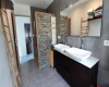 3 Chambres Chambres, 4 Chambres Chambres,0,A vendre,1131
