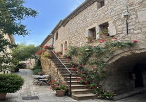 4 Chambres Chambres, 5 Chambres Chambres,1 Salle de bainsSalle de bain,0,A vendre,1136