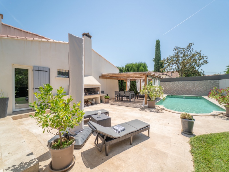 4 Chambres Chambres, 6 Chambres Chambres,1 Salle de bainsSalle de bain,0,A vendre,1143