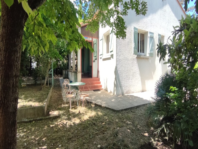 4 Chambres Chambres, 5 Chambres Chambres,0,A vendre,1145